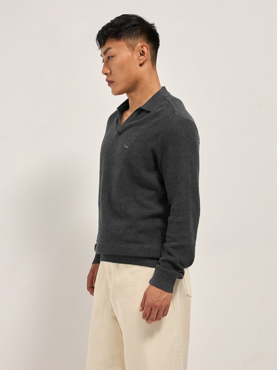 Men Solid Cotton Slim Fit Polo