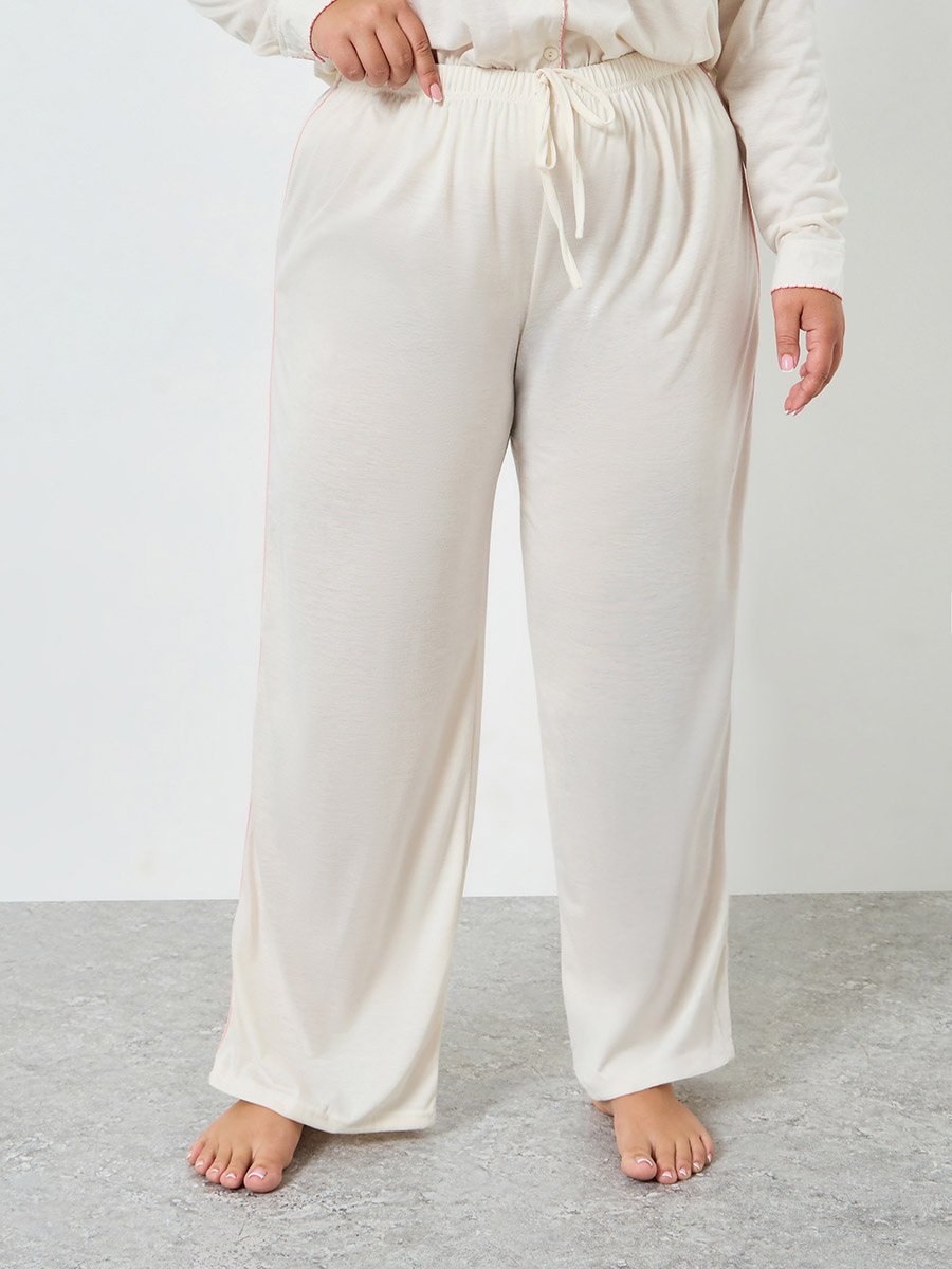 Plus Size Cream Heart Printed Shirt and Pyjama Set