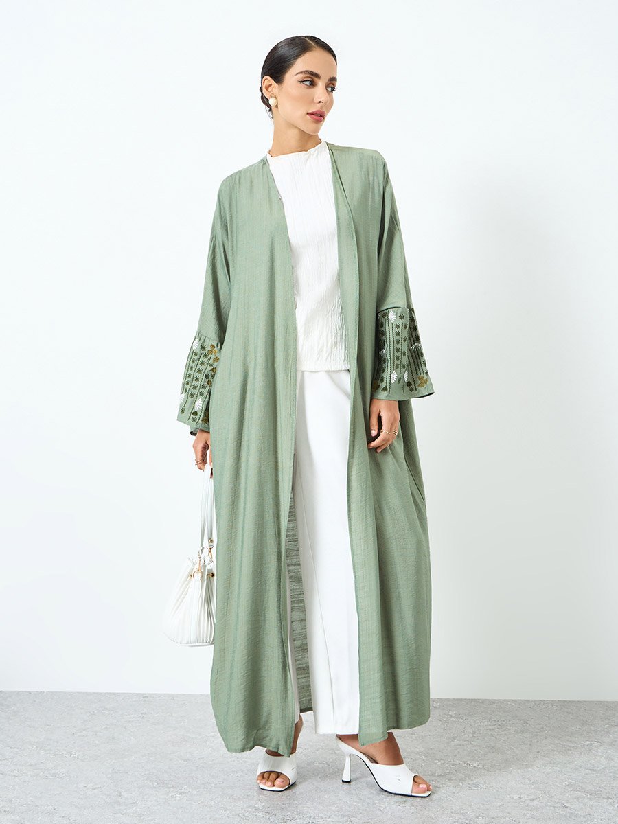Women Green Embroidered Long Sleeve Abaya