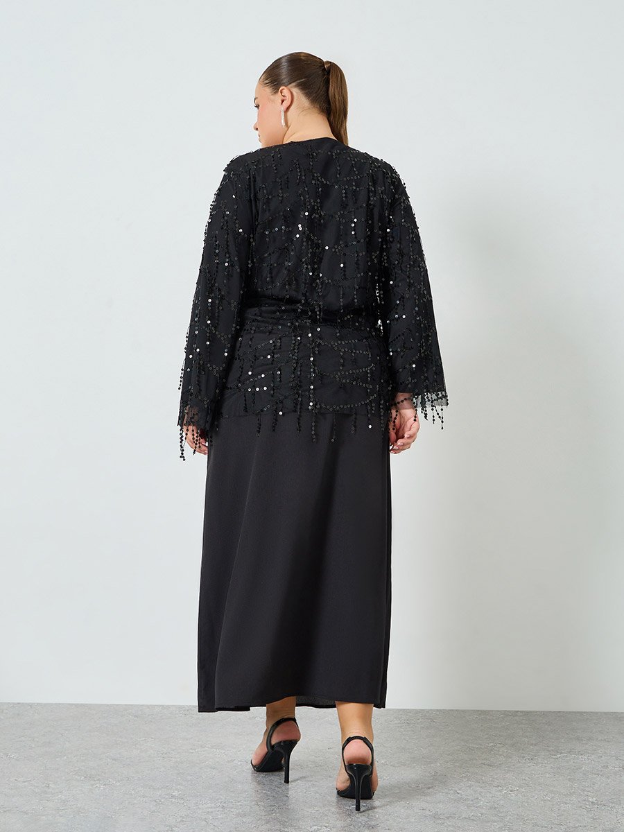Plus Size Black Sequin Long Sleeves A-Line Maxi Dress For Women at Kuwait | Styli Plus Size Black Sequin Long Sleeves A-Line Maxi Dress For Women at Kuwait | Styli