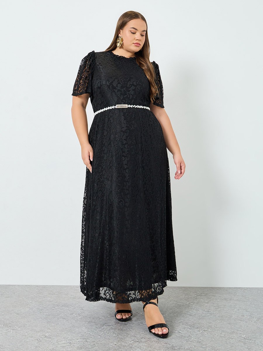 Plus Size Black Embellished Lace Maxi Dress