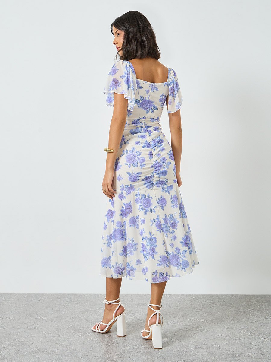 Shop Dresses online For women in Dubai and Abu Dhabi | Styli UAE