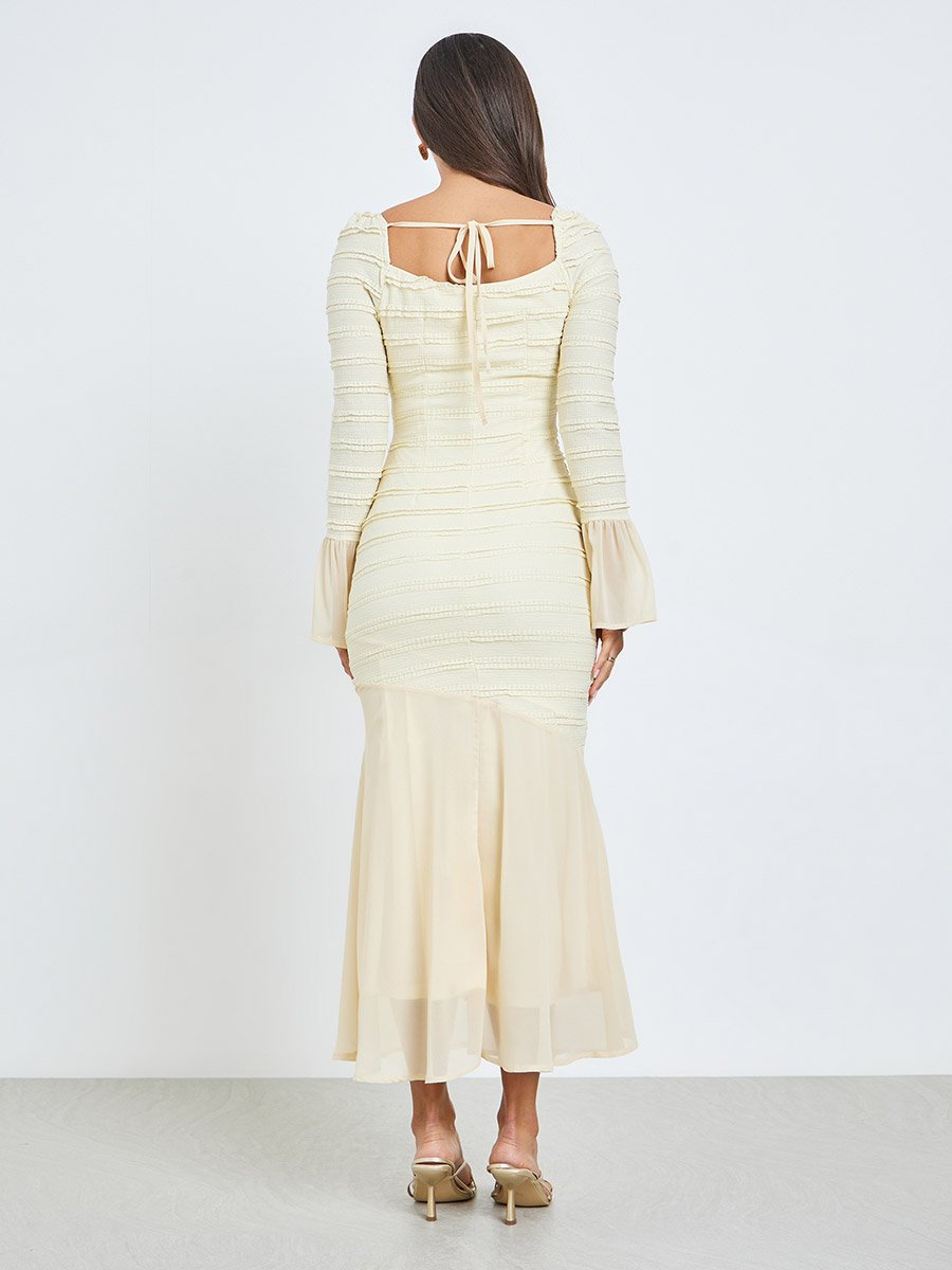 Cream Textured Sweetheart Neck Midi Dress