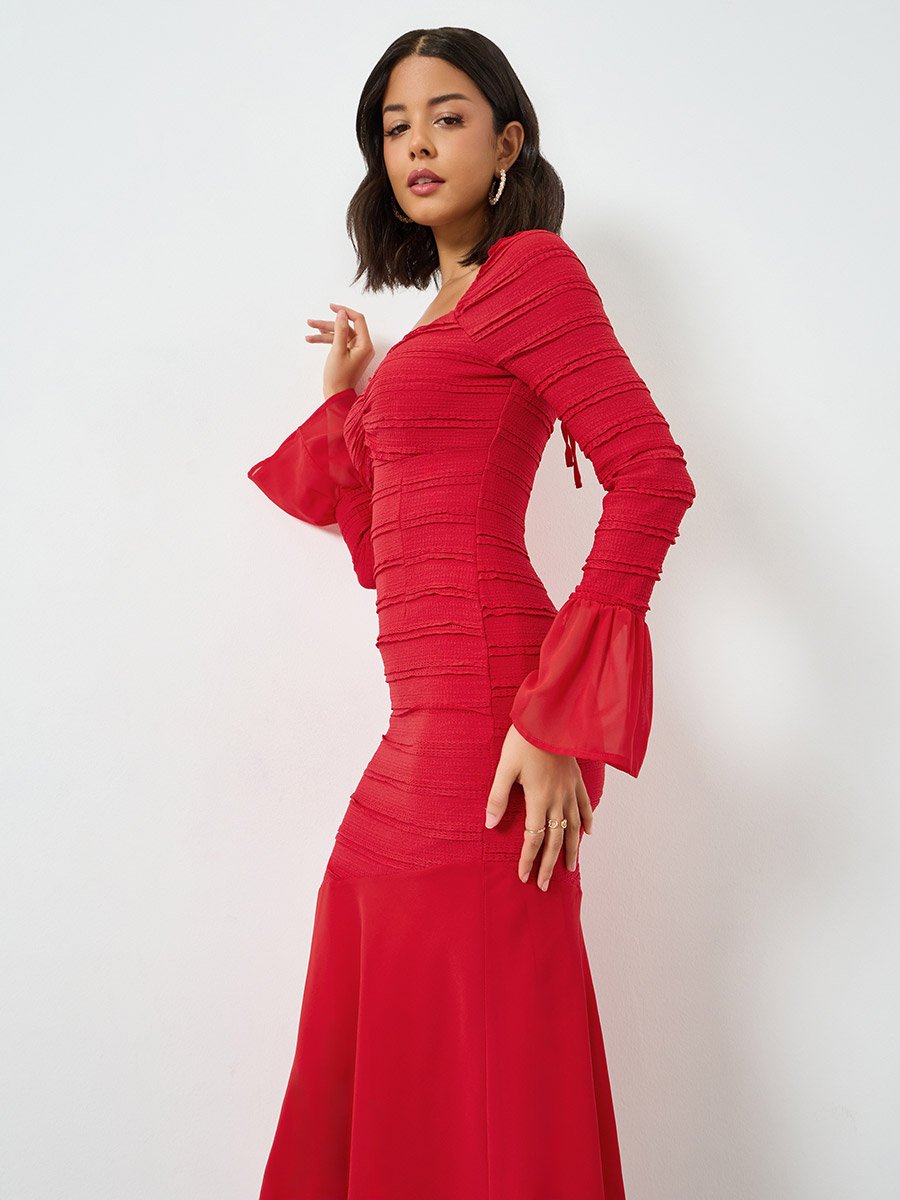 Red Textured Sweetheart Neck Midi Dress
