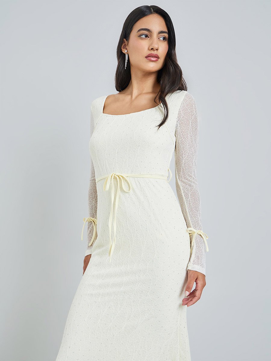 White Lace Long Sleeves Bodycon Maxi Dress For Women at UAE | Styli