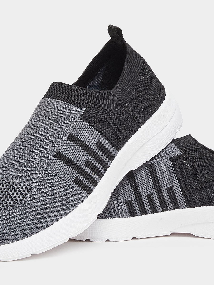 Men Grey Mesh Slip-On Shoes