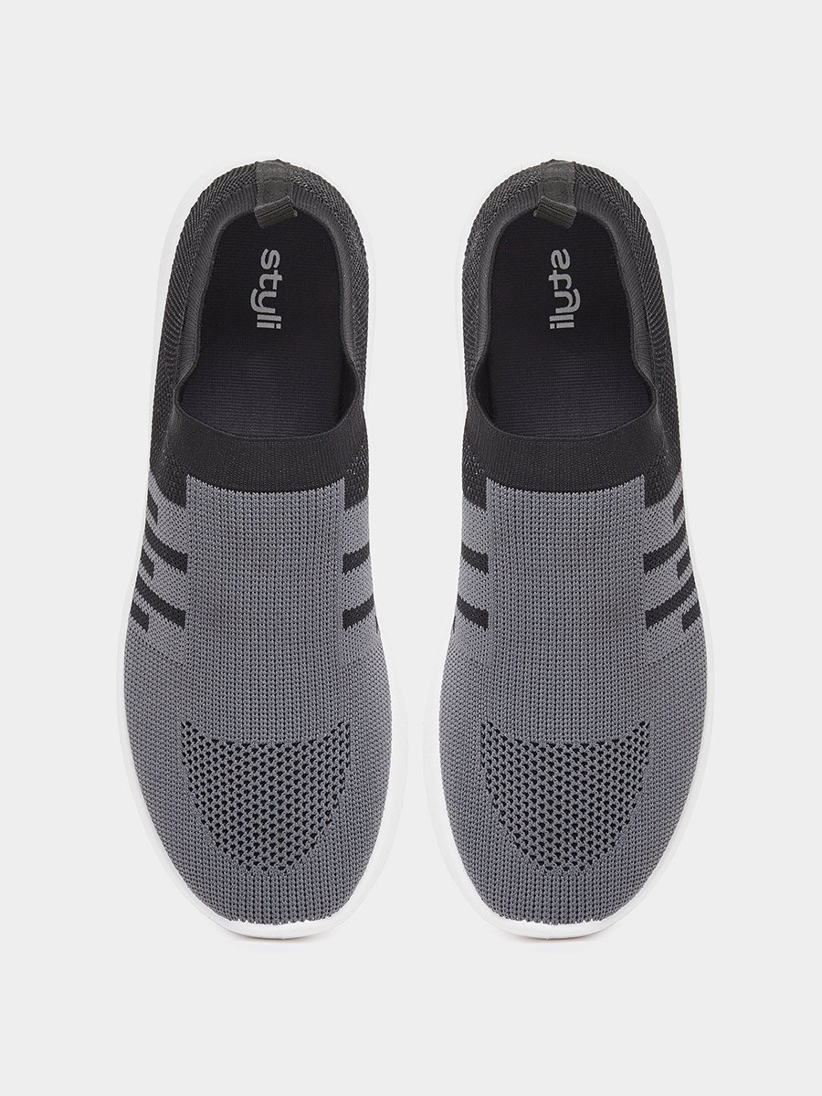 Men Grey Mesh Slip-On Shoes