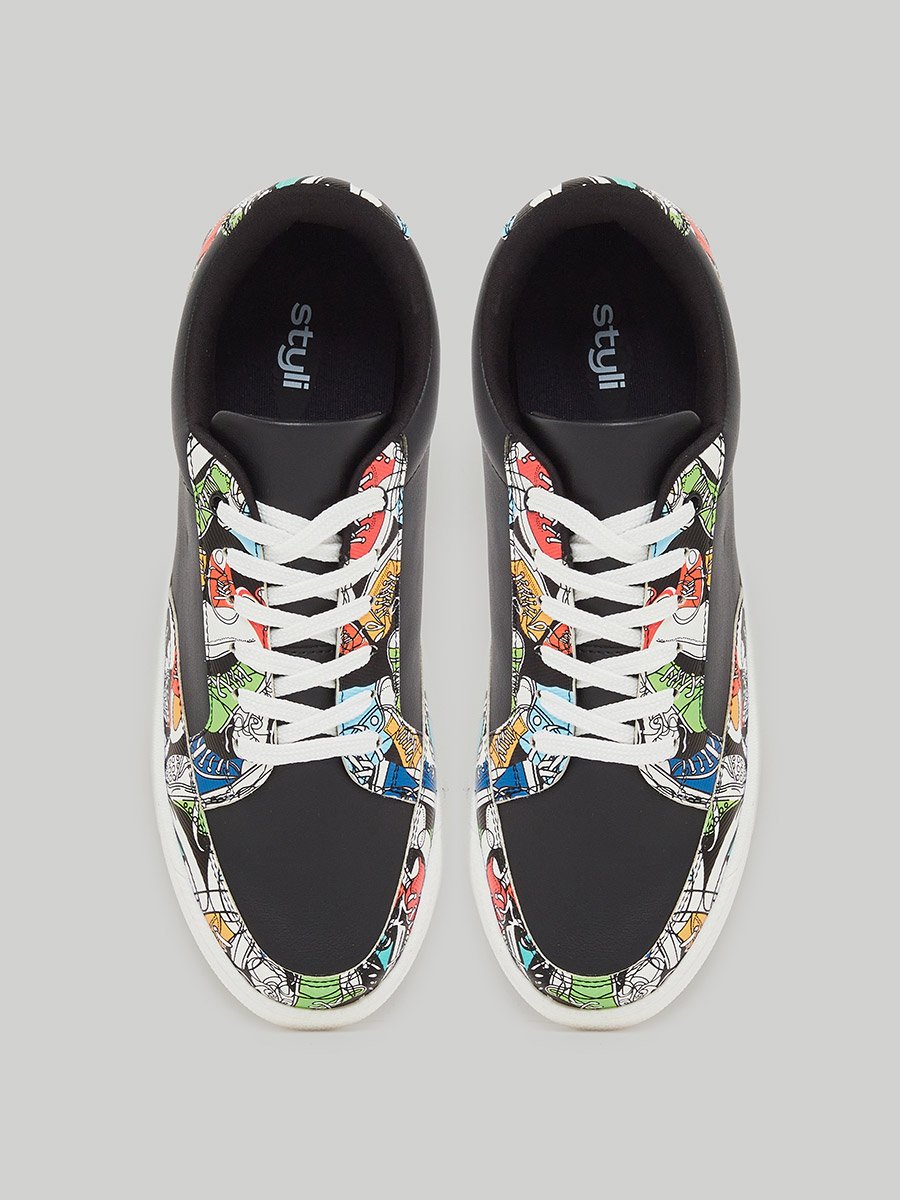 Men Black Graphic Print Sneakers