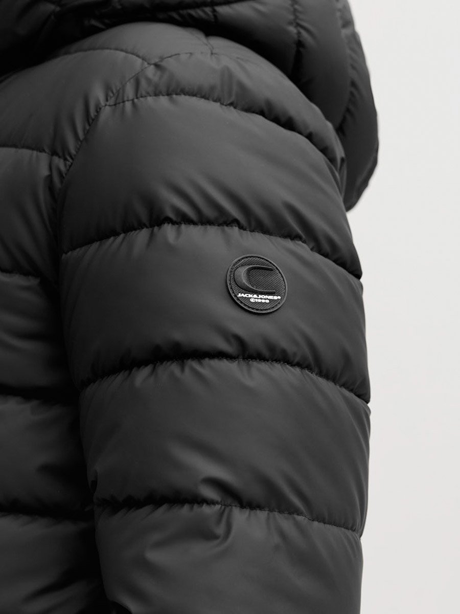 Black Solid Zip-Up Puffer Jacket