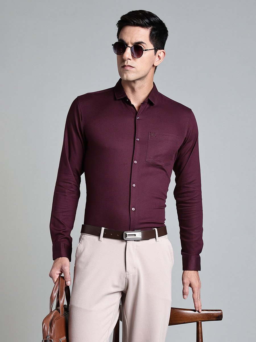 Men Solid Purple Formal Shirt
