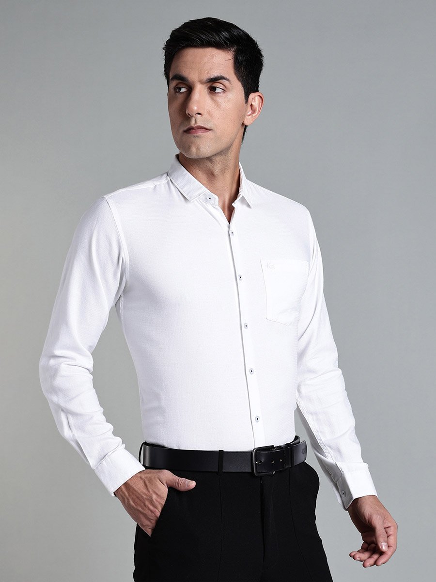 Men White Spread Collar Formal Shirt