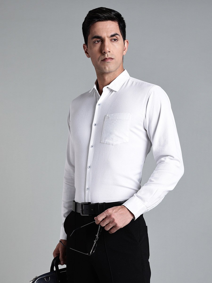 Men White Spread Collar Formal Shirt