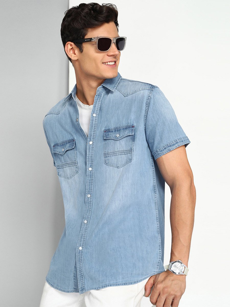 Men Light Blue Denim Buttoned Shirt