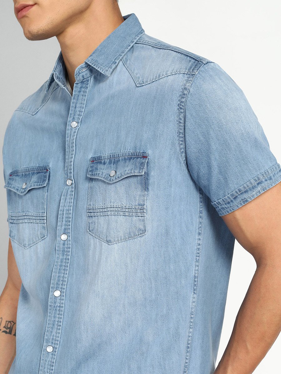 Men Light Blue Denim Buttoned Shirt