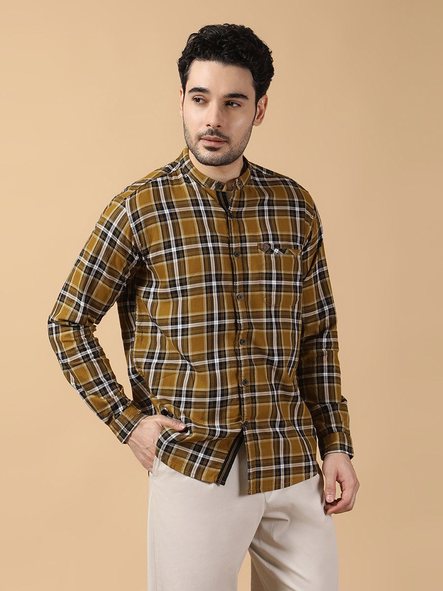 Men Checked Stand Collar Casual Shirt