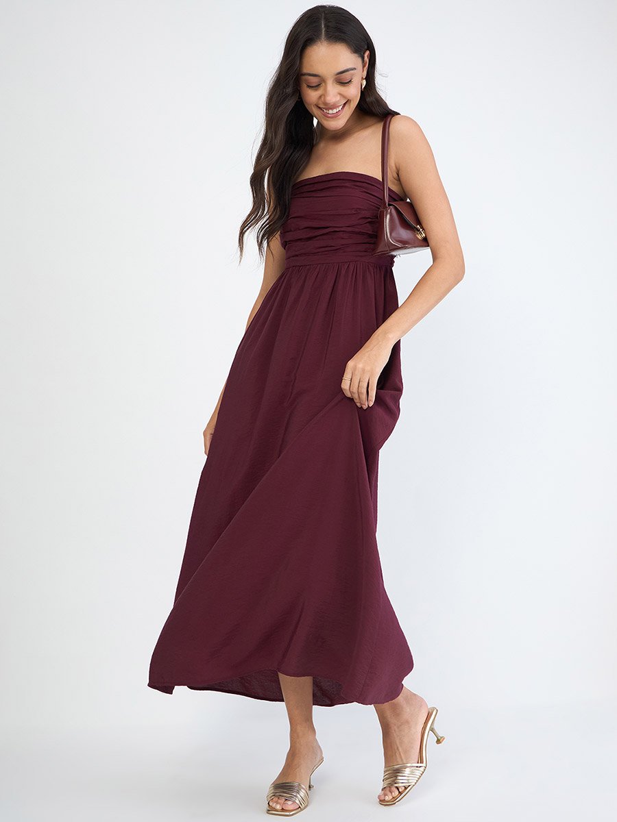 Women Burgundy Off Shoulder Ruched Detail Maxi Dress