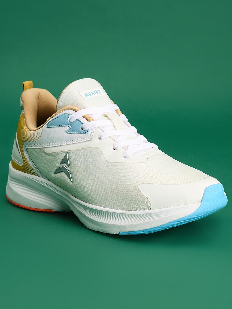 Men De Lux Lace-Up Training Shoes
