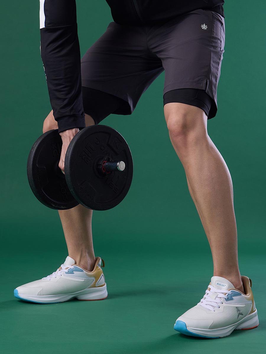 Men De Lux Lace-Up Training Shoes