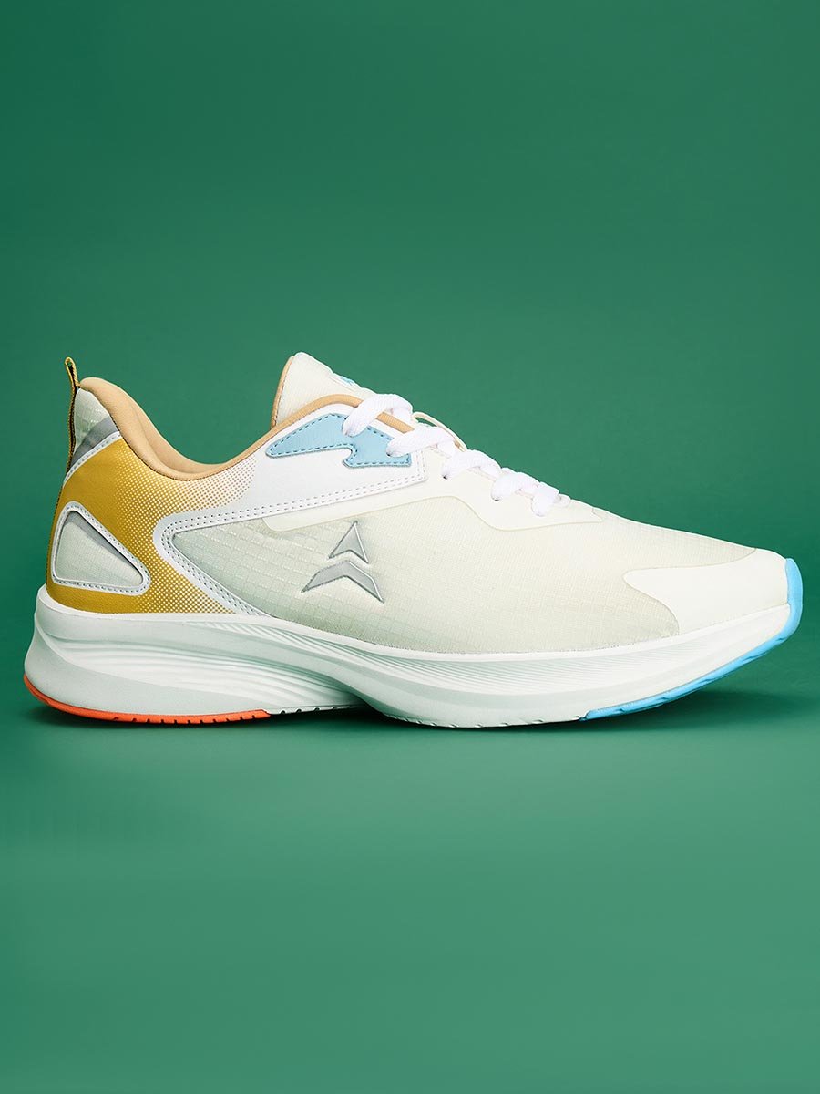 Men De Lux Lace-Up Training Shoes