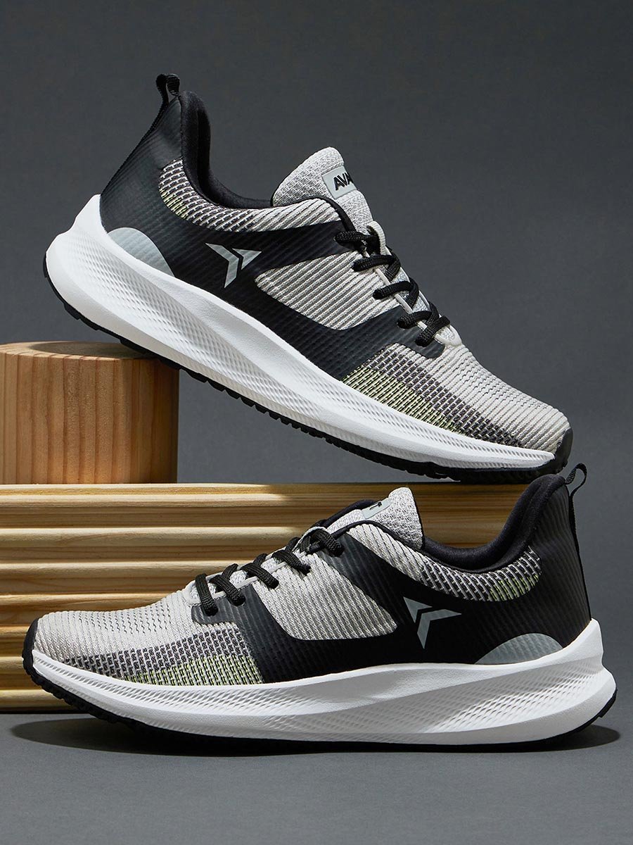 Men Logo Detail Running Shoes