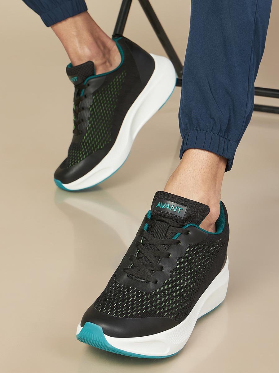 Men Stark Lace-Up Running Shoes