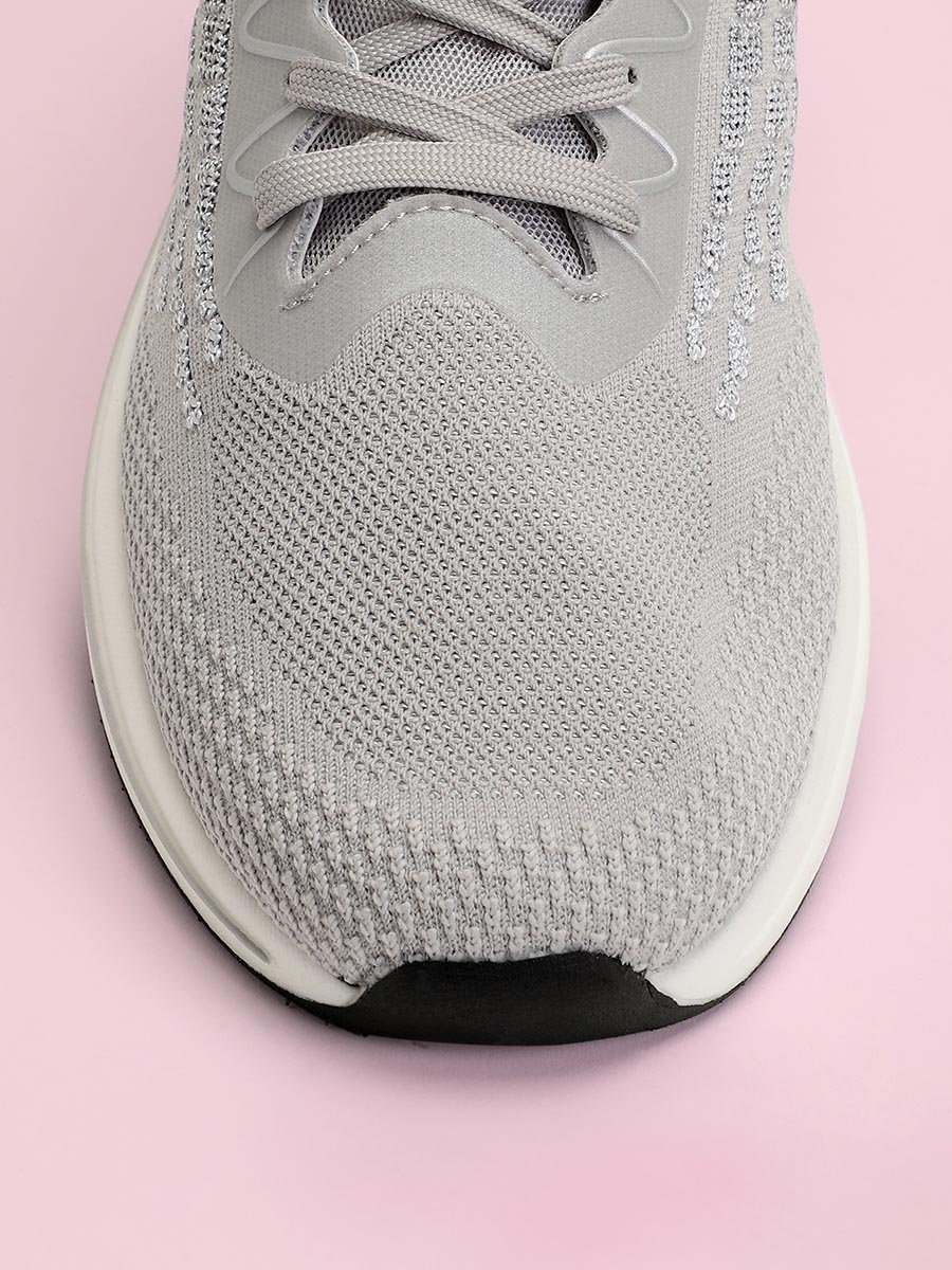 Men Logo Detail Running Shoes