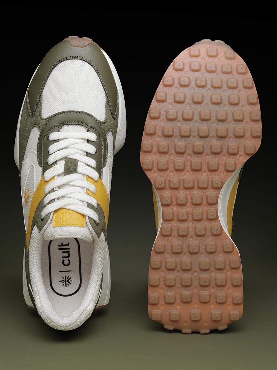Men Easy Breezy Lace-Up Sneakers