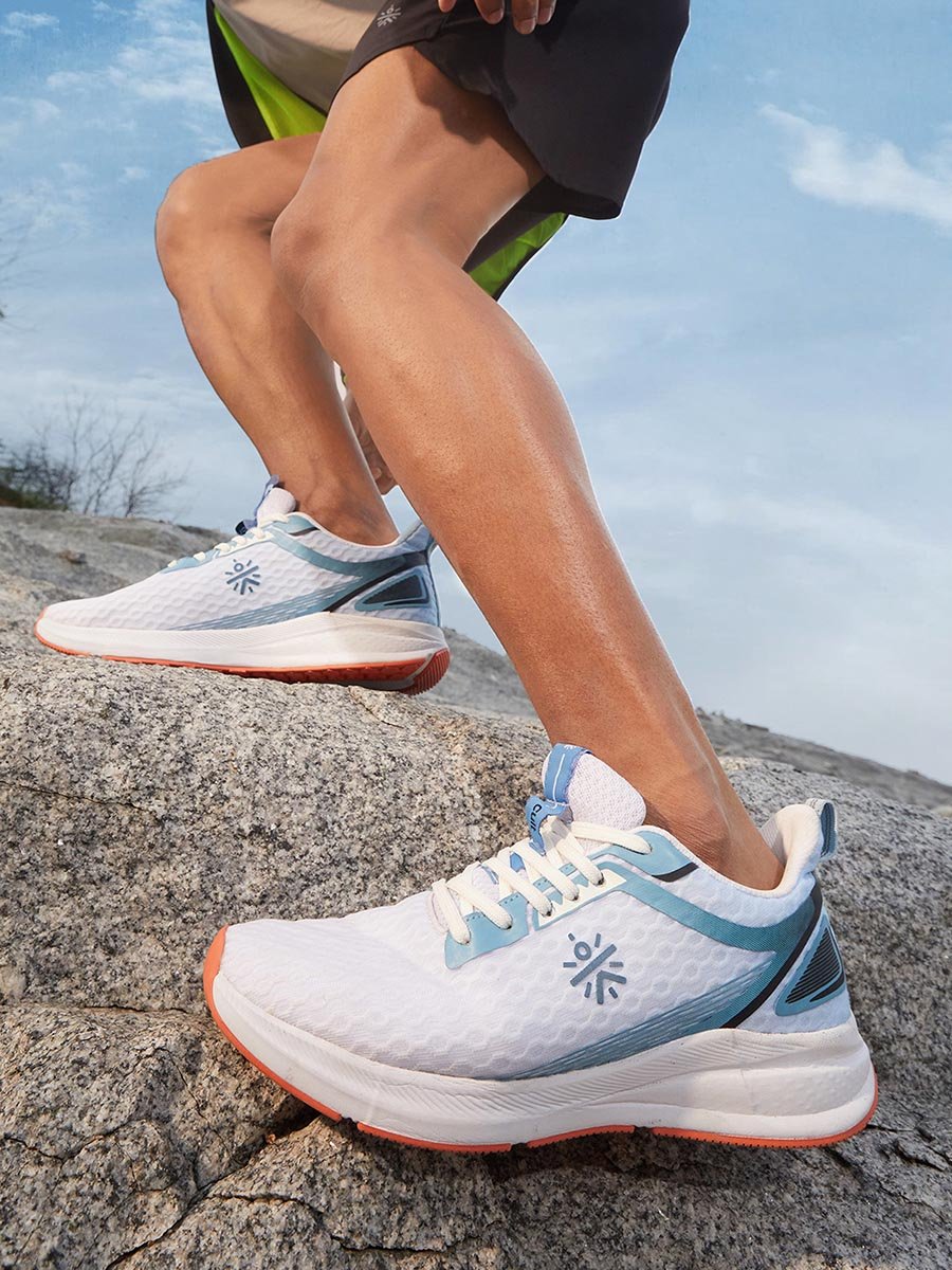 Men AeroStride Lace-Up Shoes