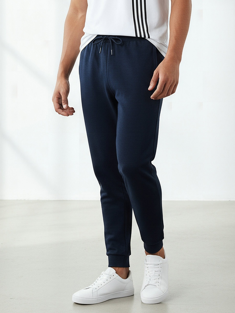 Men Essential Joggers with Drawstring Closure
