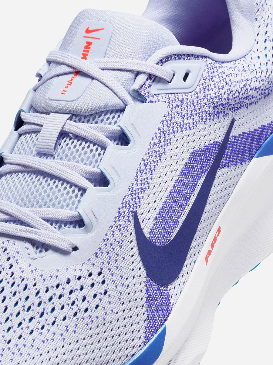 Winflo 11 Road Running Shoes