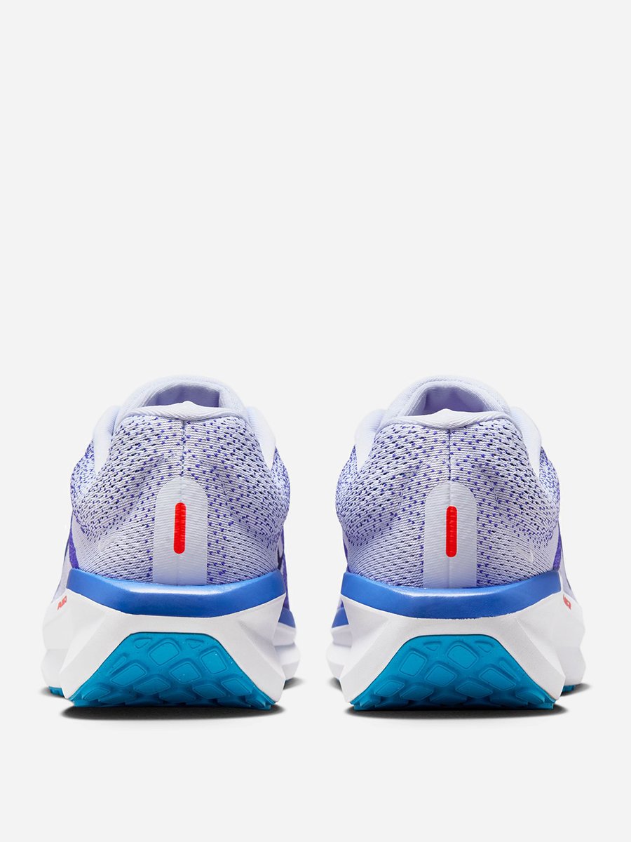 Winflo 11 Road Running Shoes