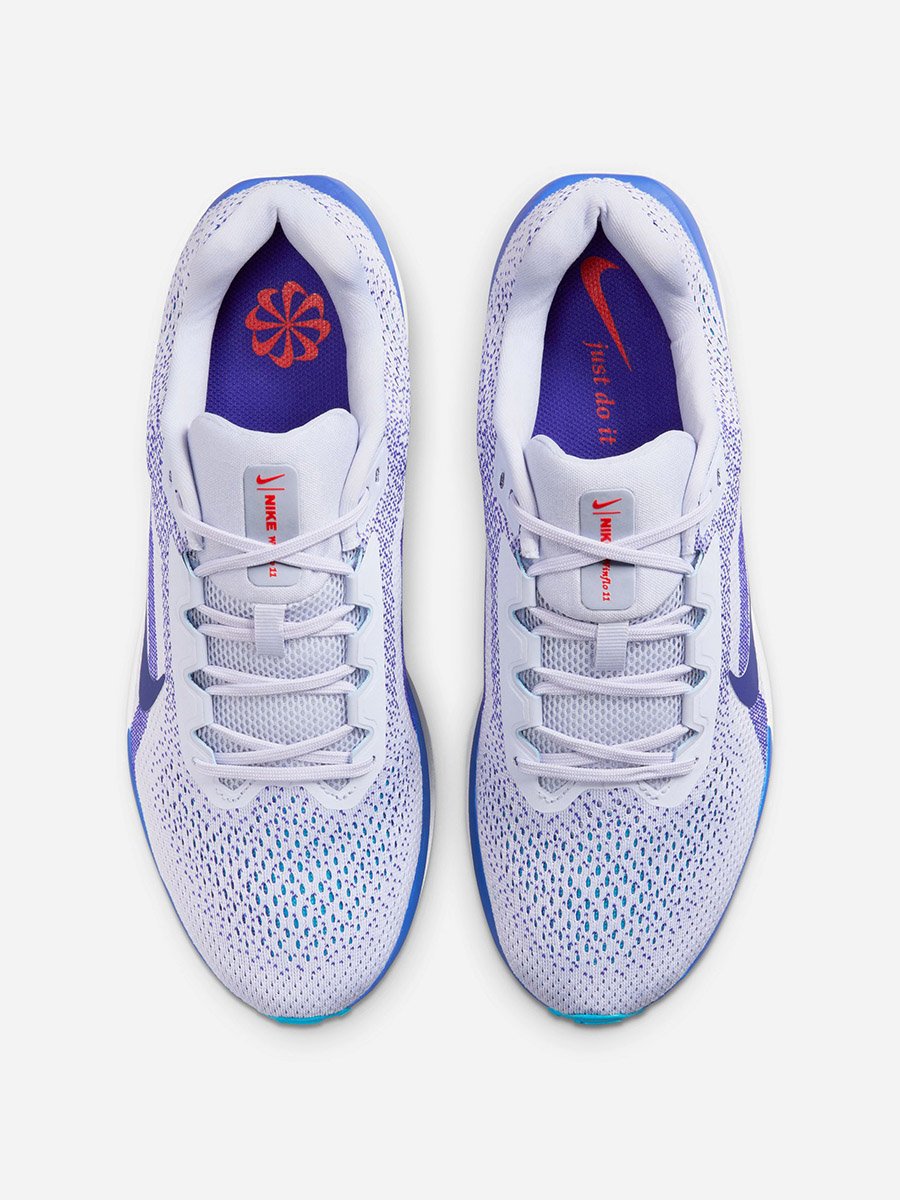 Winflo 11 Road Running Shoes