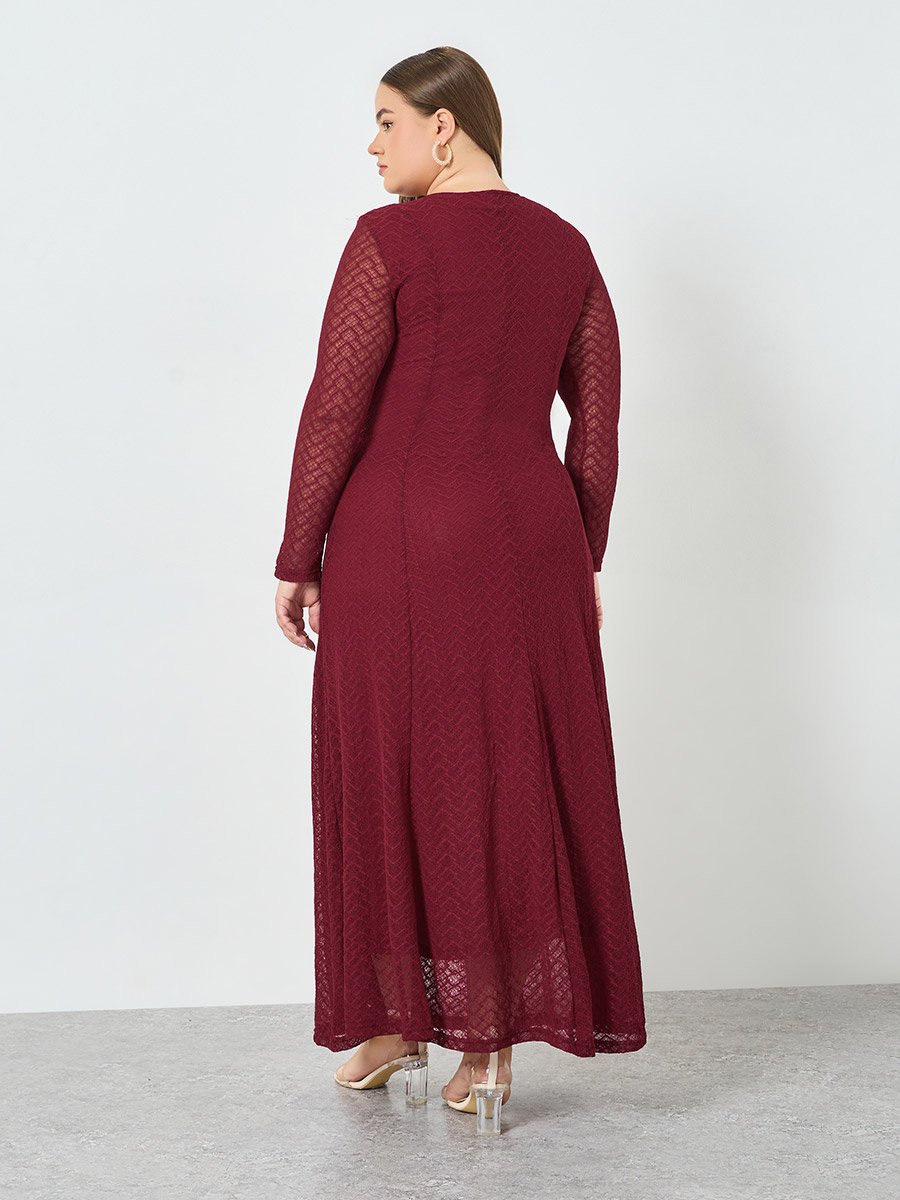 Plus Size Burgundy Lace Insert A-Line Maxi Dress For Women at Bahrain | Styli Plus Size Burgundy Lace Insert A-Line Maxi Dress For Women at Bahrain | Styli