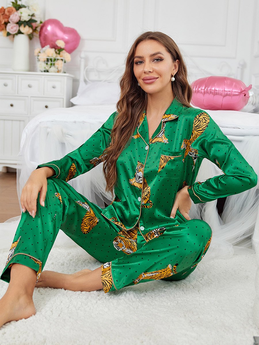Women Graphic Print Long Sleeve Shirt and Pyjama Set
