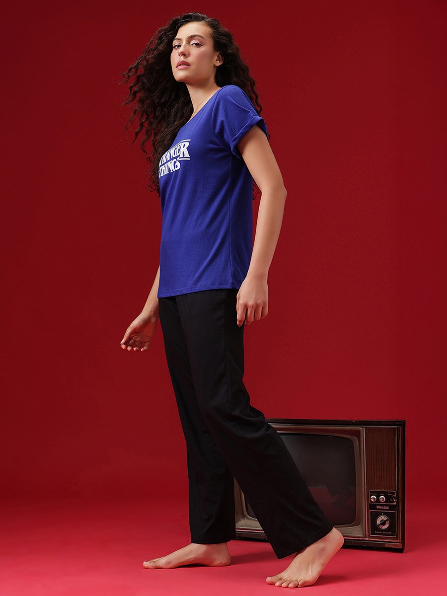 Stranger Things Text Print T-Shirt and Pyjama Set
