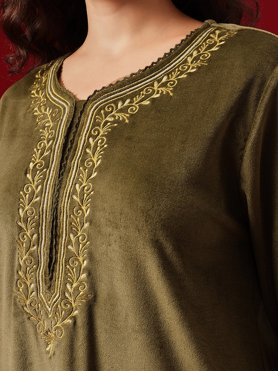 Women Olive Green Velvet Look Nightdress 