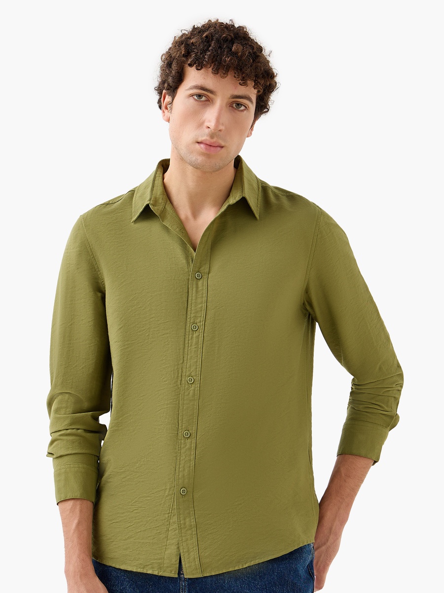 Men Regular Fit Collared Crinkle Texture Long Sleeves Shirt