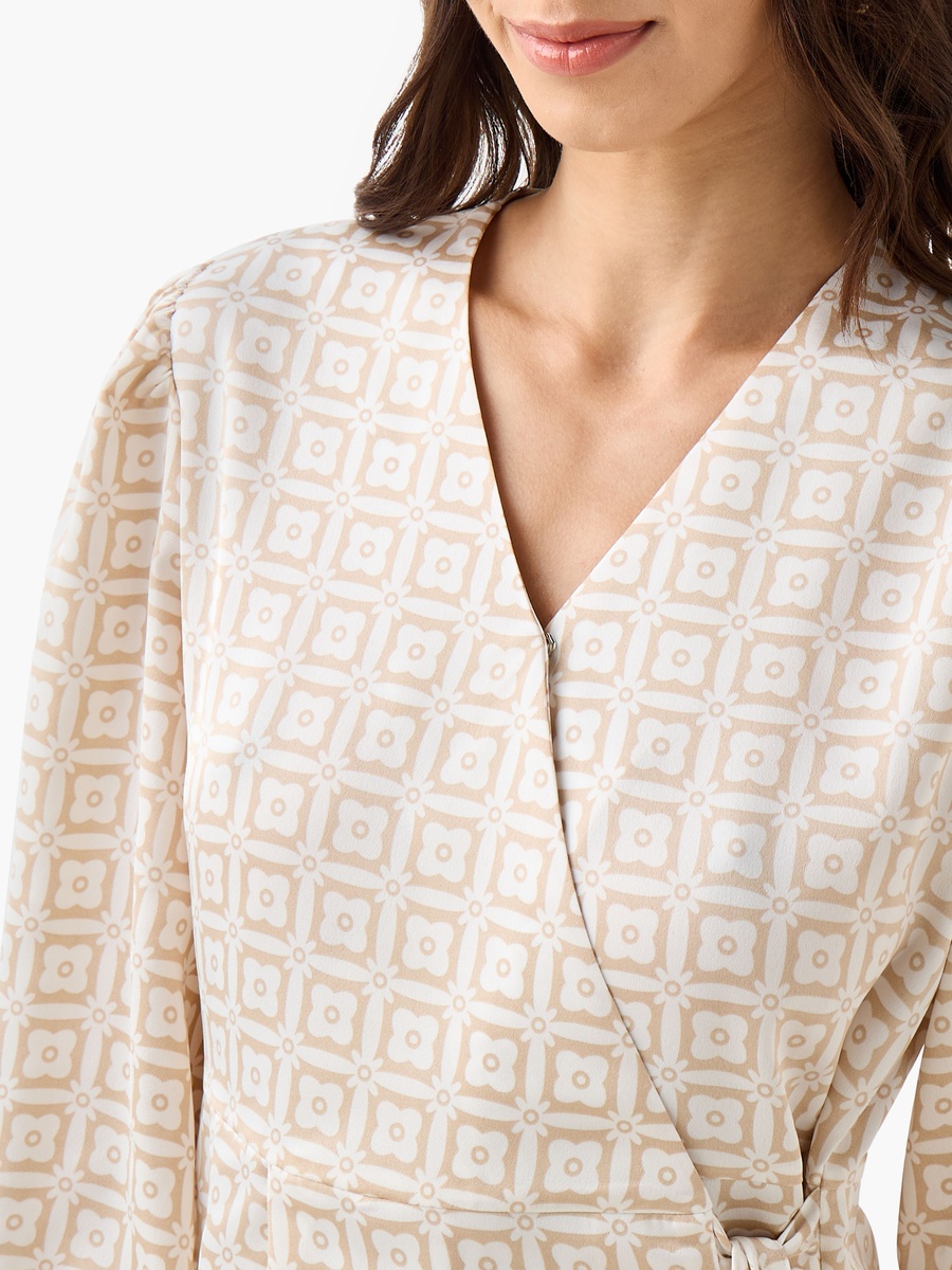 Regular Fit Wrap Top with Geometric Print