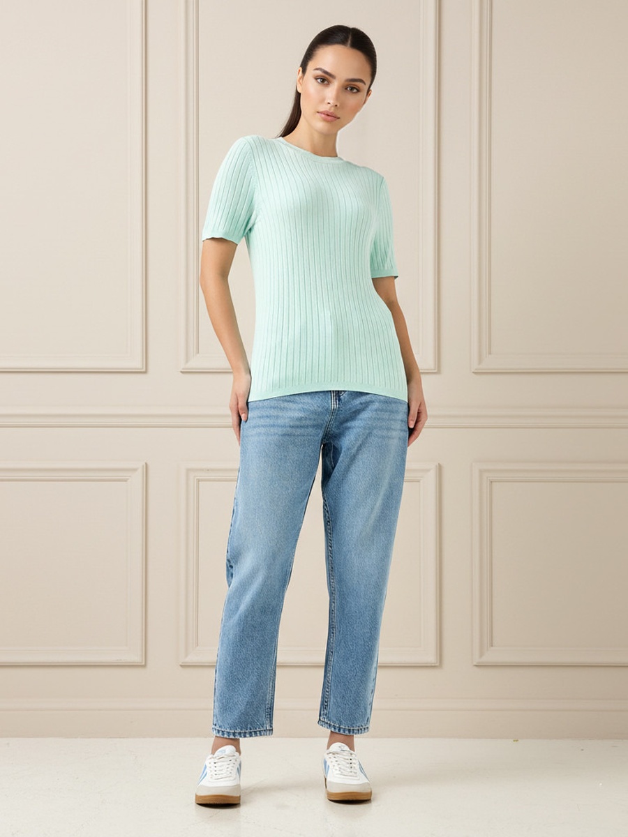 High-Rise Mom Jeans