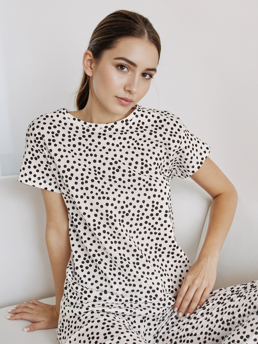 Pyjama Set with T-Shirt and Pants