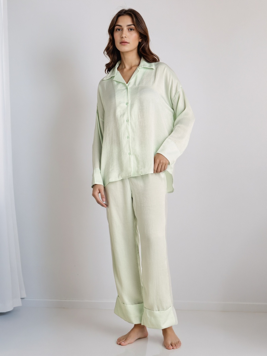 Pyjama Set with Collared Shirt and Pants