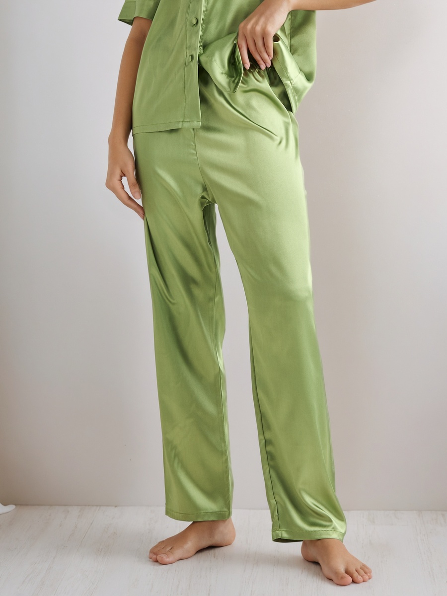 Pyjama Set with Button-Down Shirt and Pants