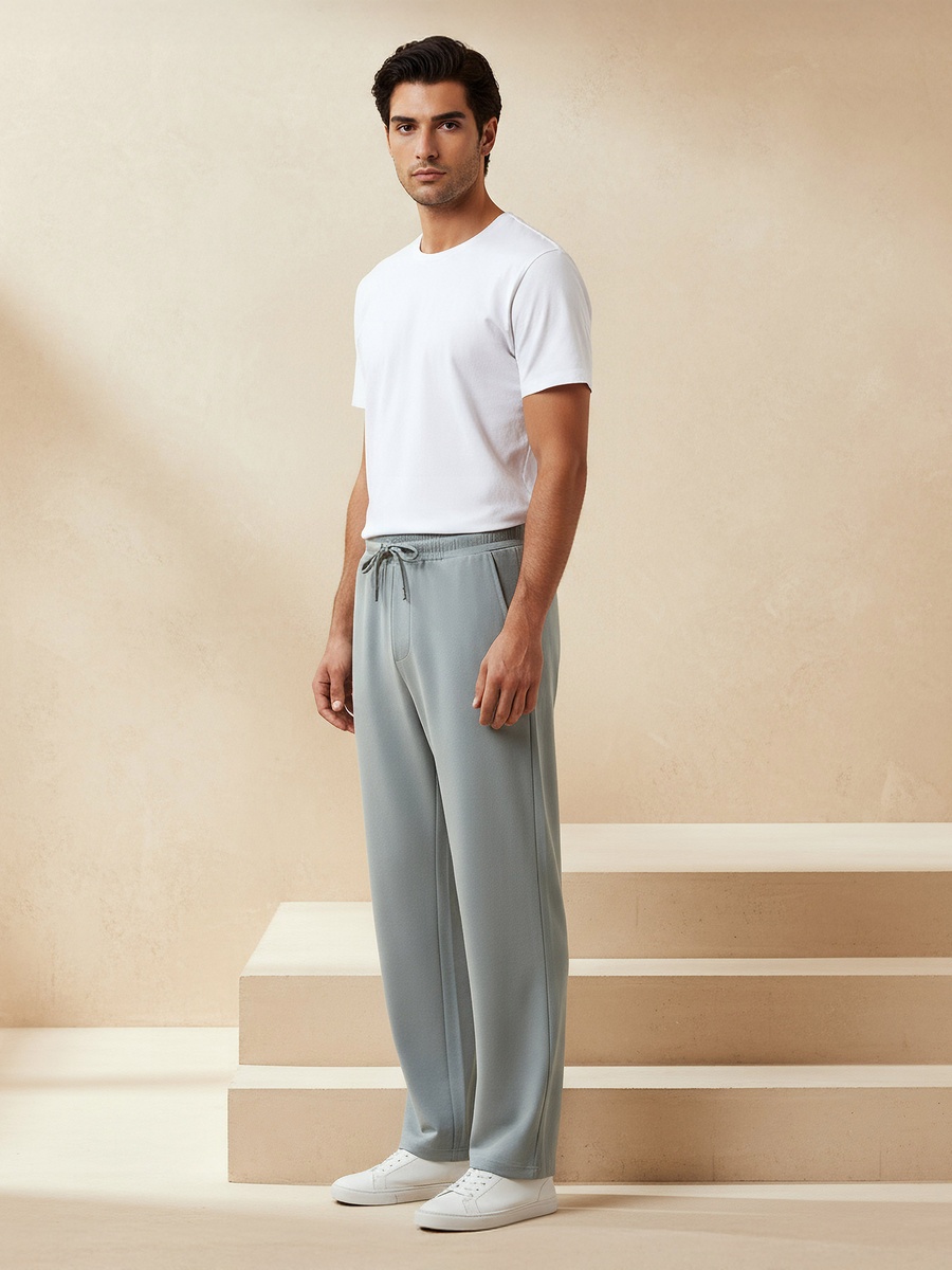 Men Straight Fit Joggers with Pockets
