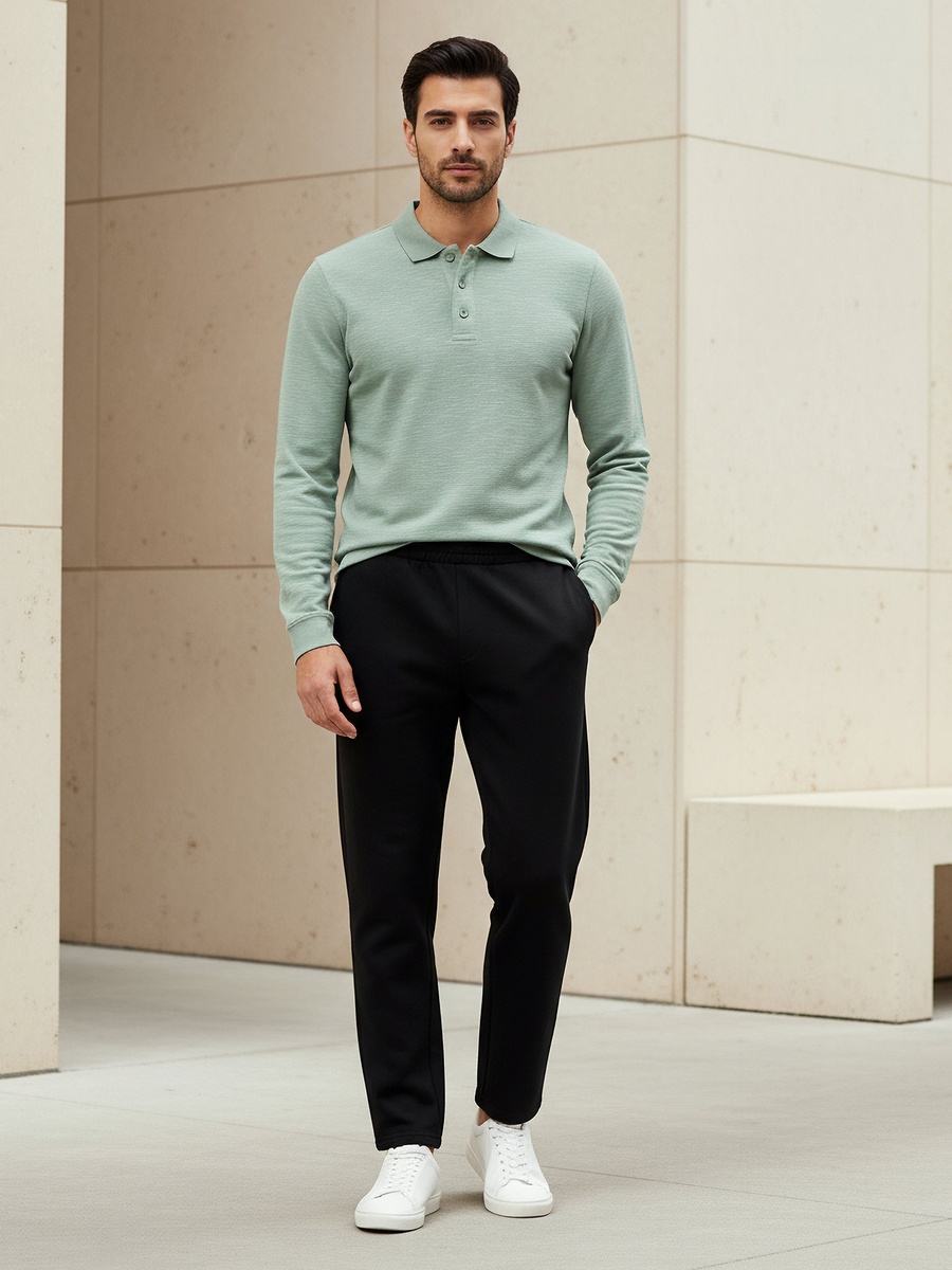Men Regular Fit Joggers with Pockets