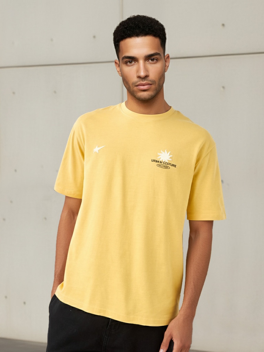 Men Regular Fit Crew Neck Short Sleeves Printed T-Shirt