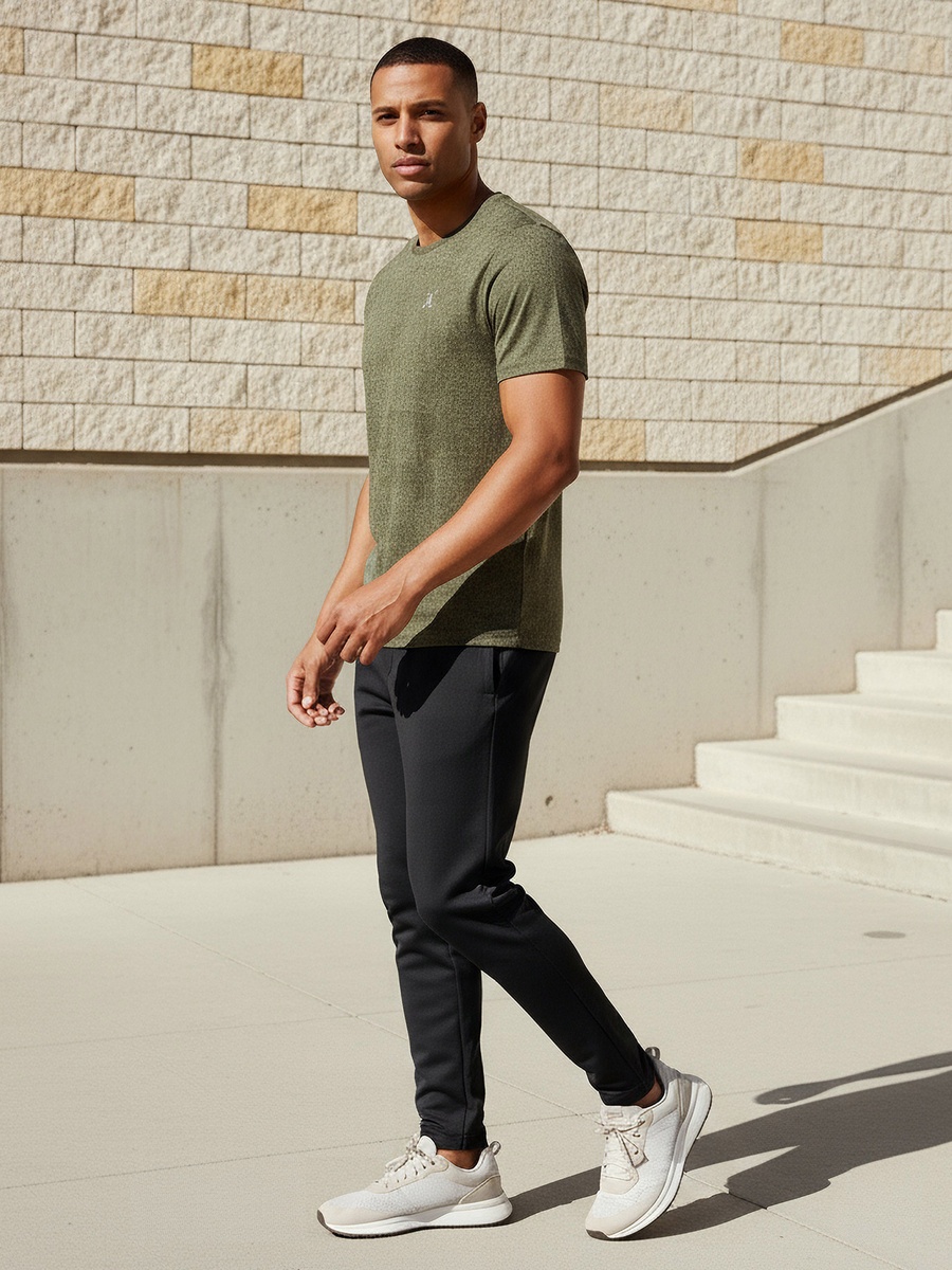 Men Textured Performance T-Shirt