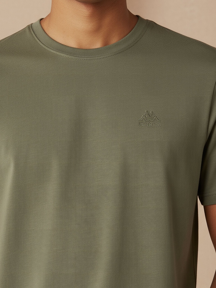Men Logo Print T-Shirt