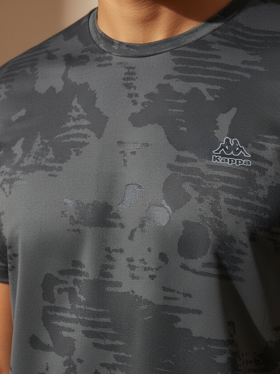 Men Printed Performance T-Shirt