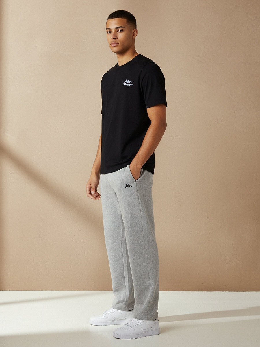 Men Logo Print T-Shirt