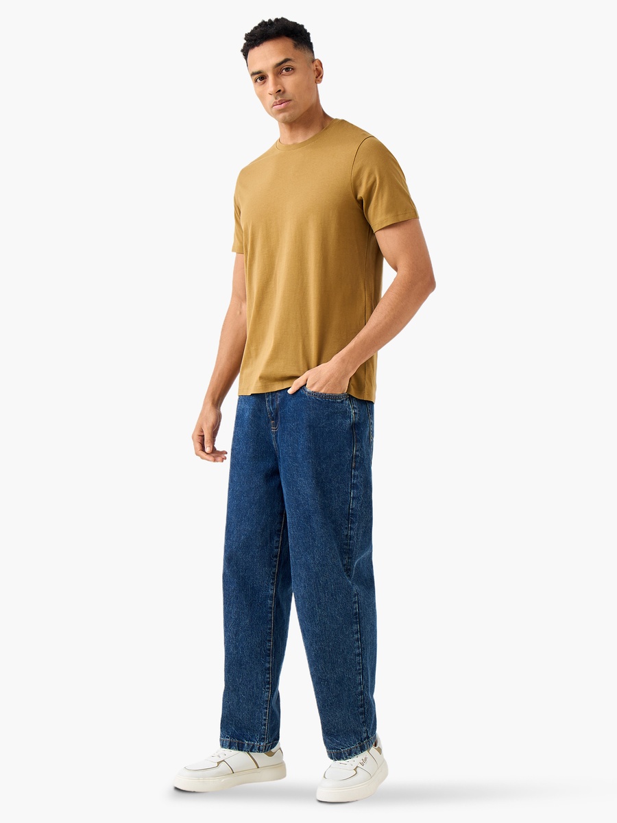 Men Regular Fit Crew Neck Short Sleeves T-Shirt